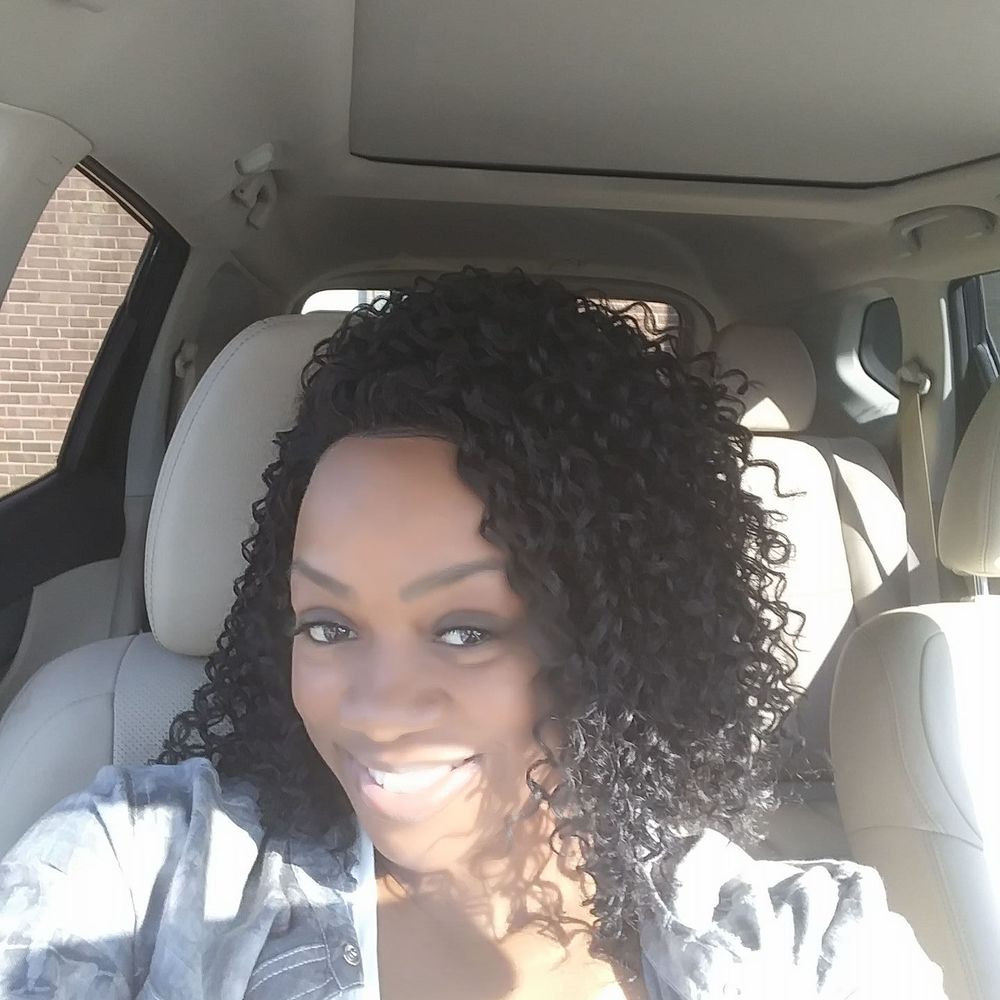 Meet your Posher, Marsha